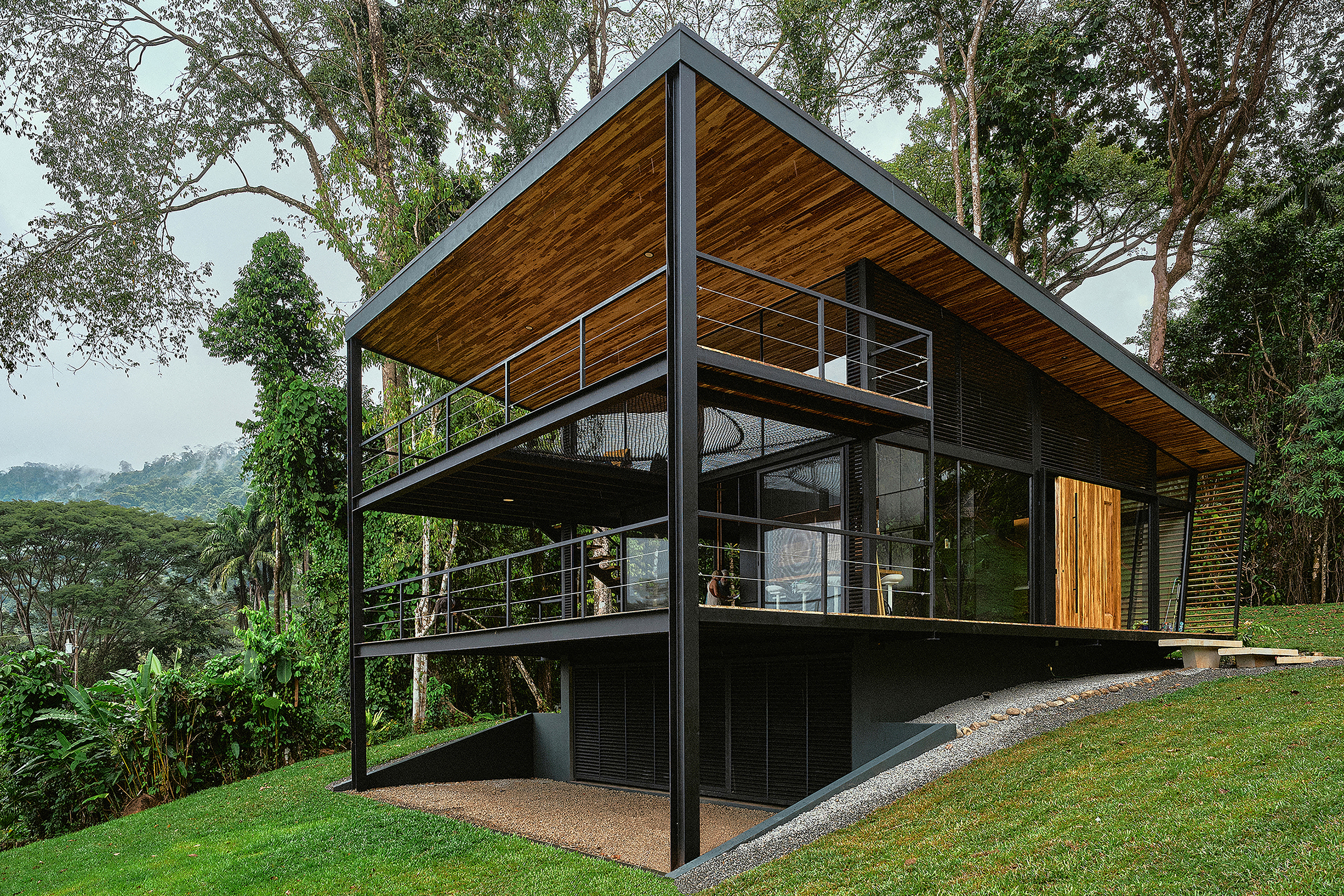 Black House (Casa Negra) (2)