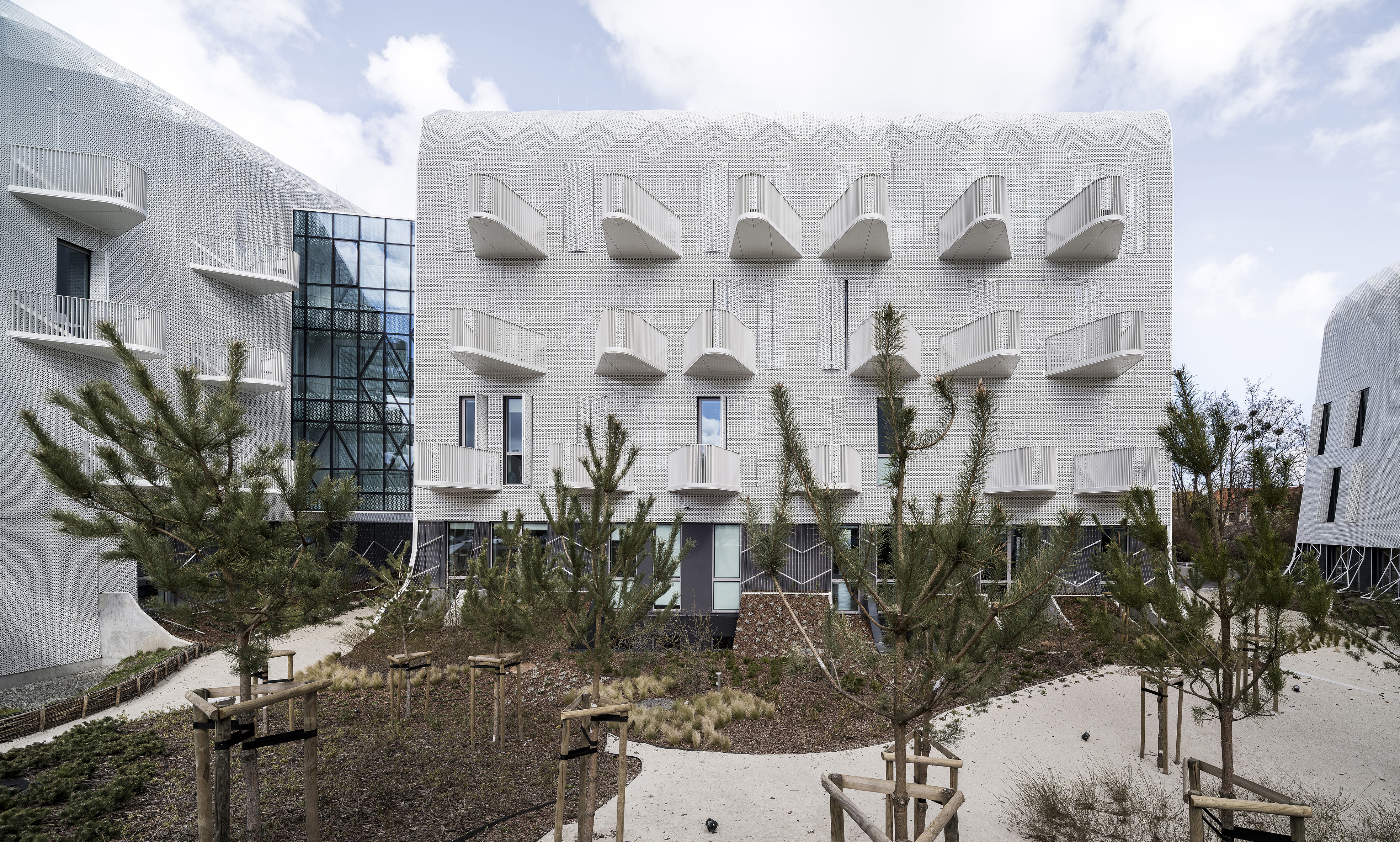 WAVE 4 and 5, ECR Health Care Complex (2)