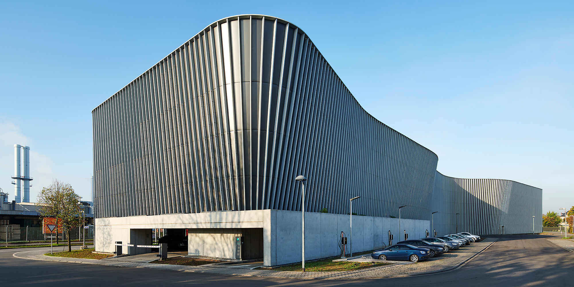 Mercedes-Benz Parking Garage (2)