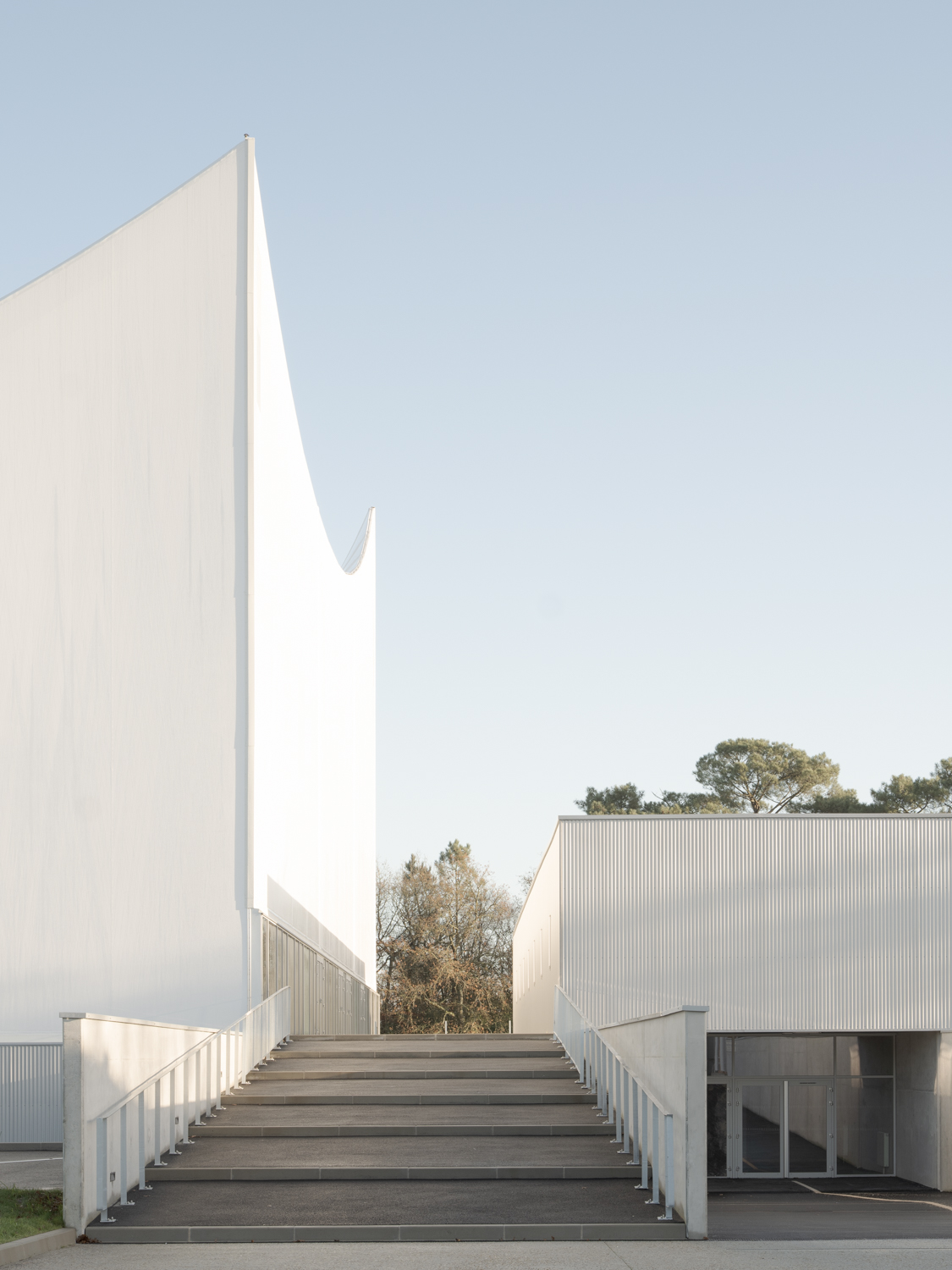 SPORTS AND CULTURAL CENTER MARIE-JOSE PEREC AND JOSEPHINE BAKER (5)