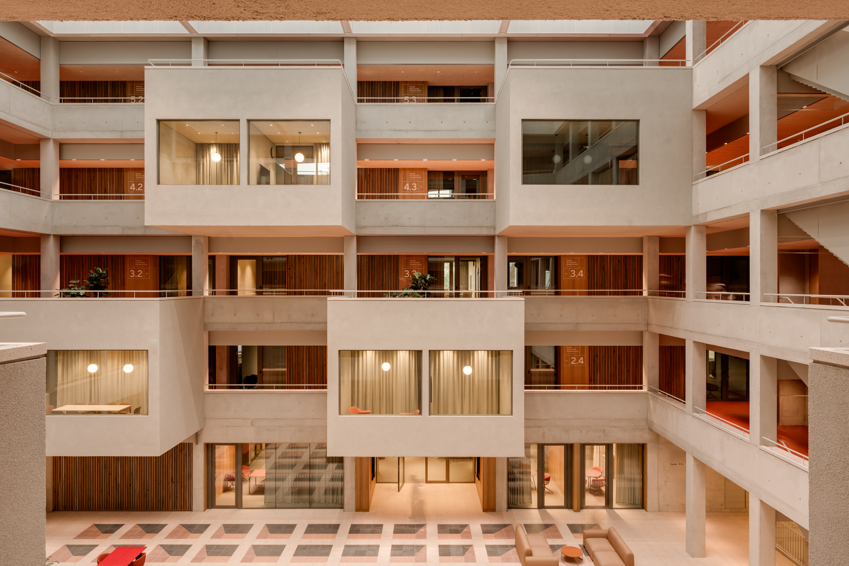 Faculty of Psychology of the University of Warsaw (5)