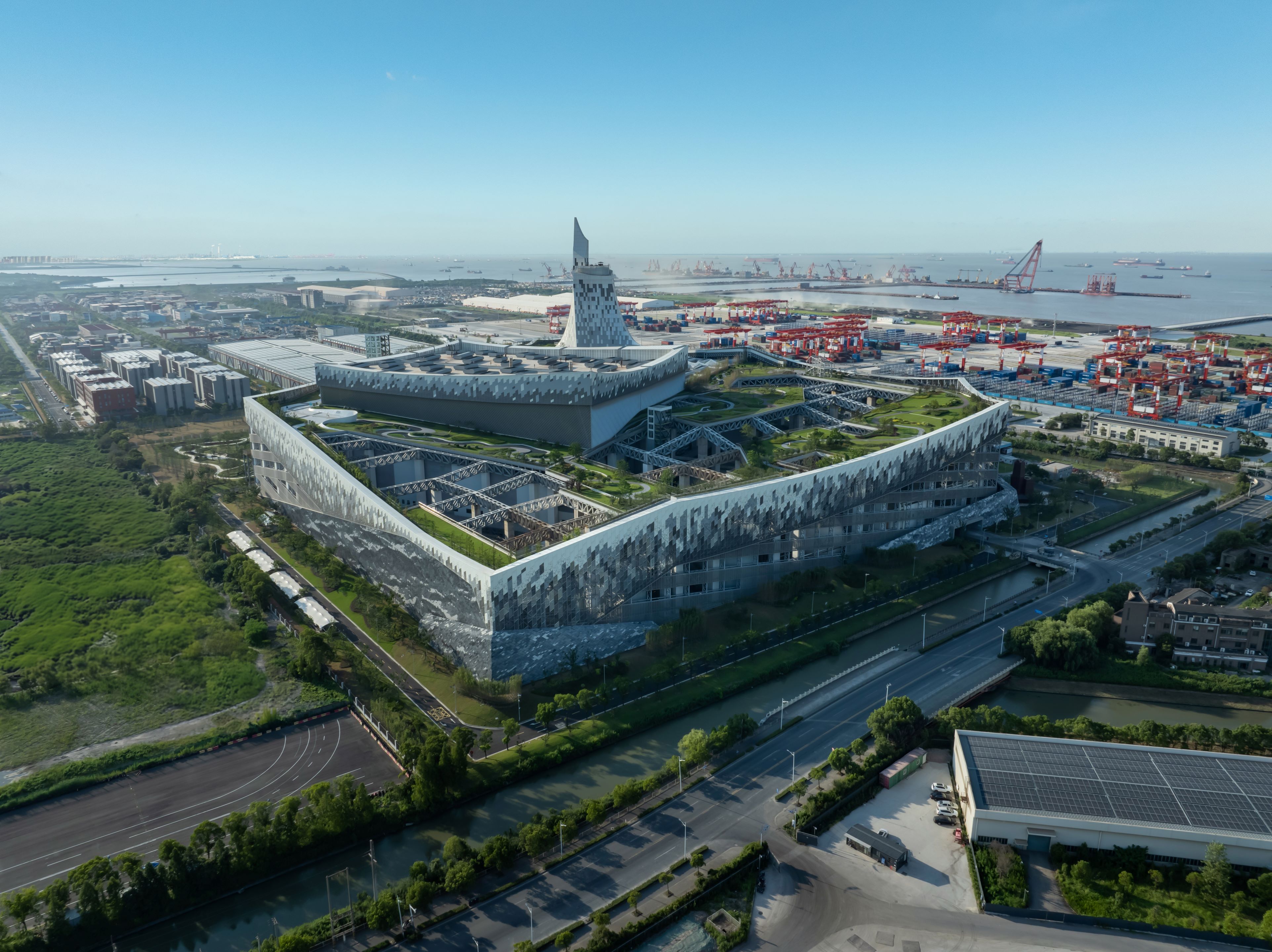 Baoshan Waste-to-Energy Center & Museum of Waste (2)