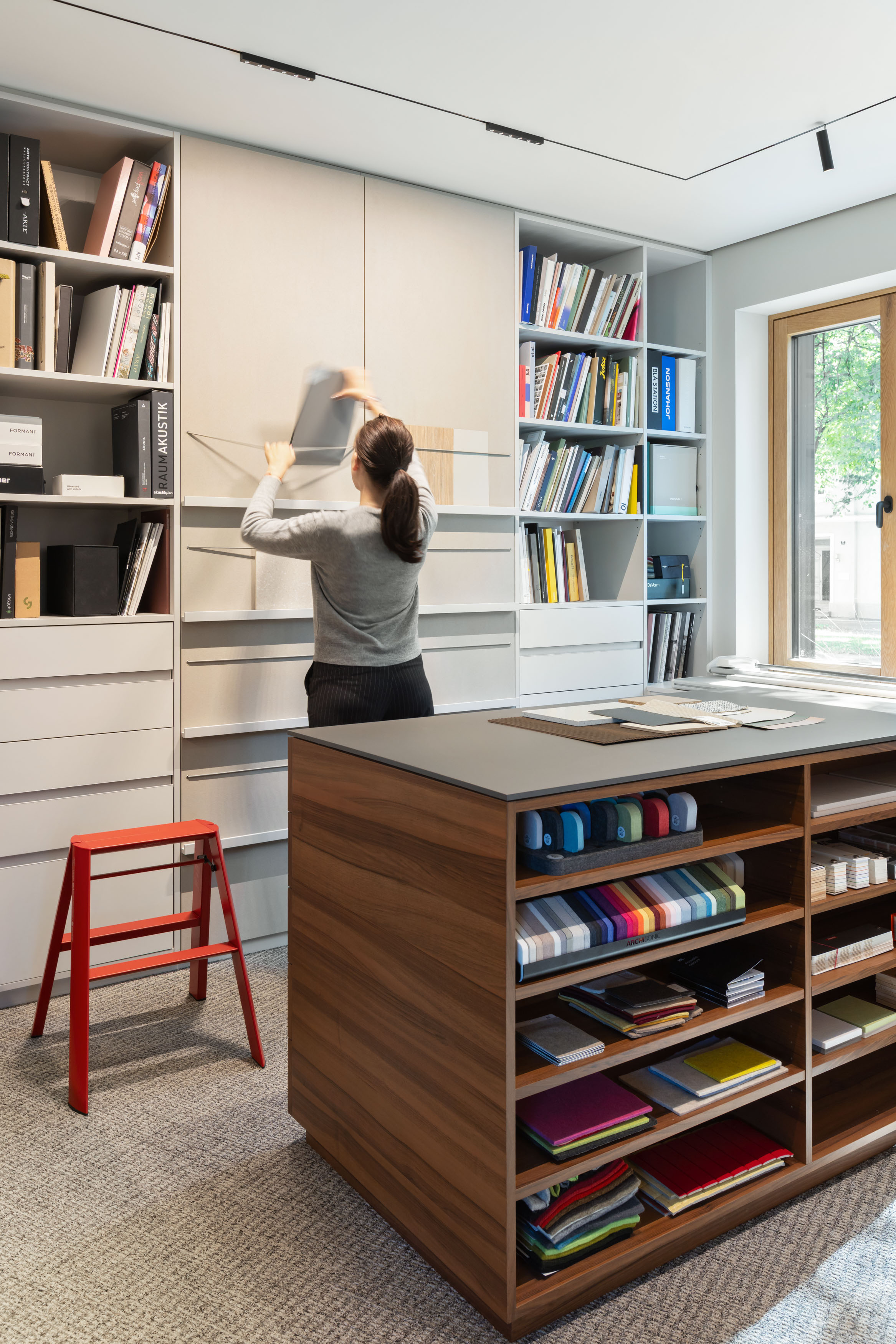 Black Box - Viereck Architekten HQ (4)